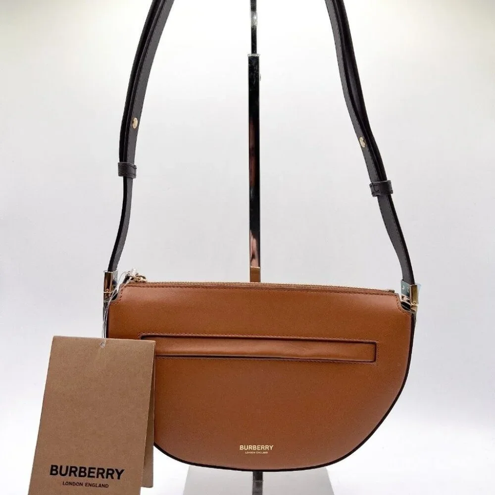 Burberry Olympia small shoulder bag in brown - Picture 6 of 12